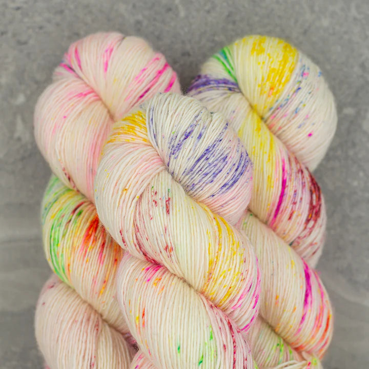 Tosh Merino Light - 40% off, final sale. Discount reflected in cart.