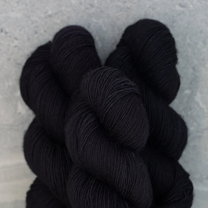 Tosh Merino Light - 40% off, final sale. Discount reflected in cart.
